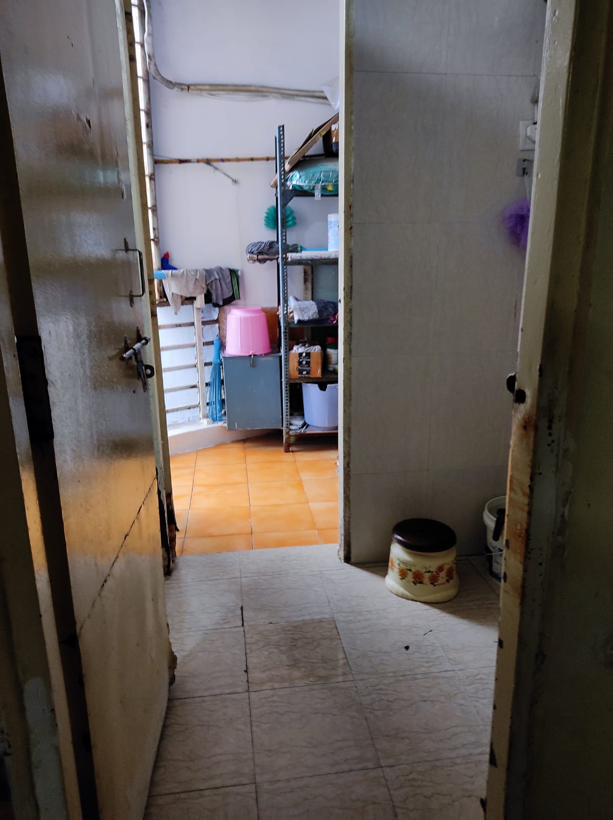 2 BHK Orchid flat — photo 21 of 42