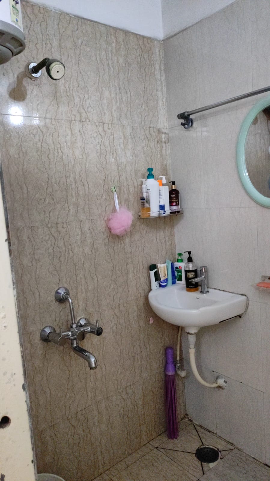 2 BHK Orchid flat — photo 6 of 42